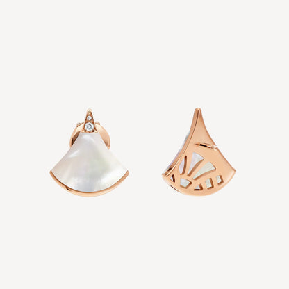 Divas’ Dream Earrings – 18k Gold Plated with Mother of Pearl