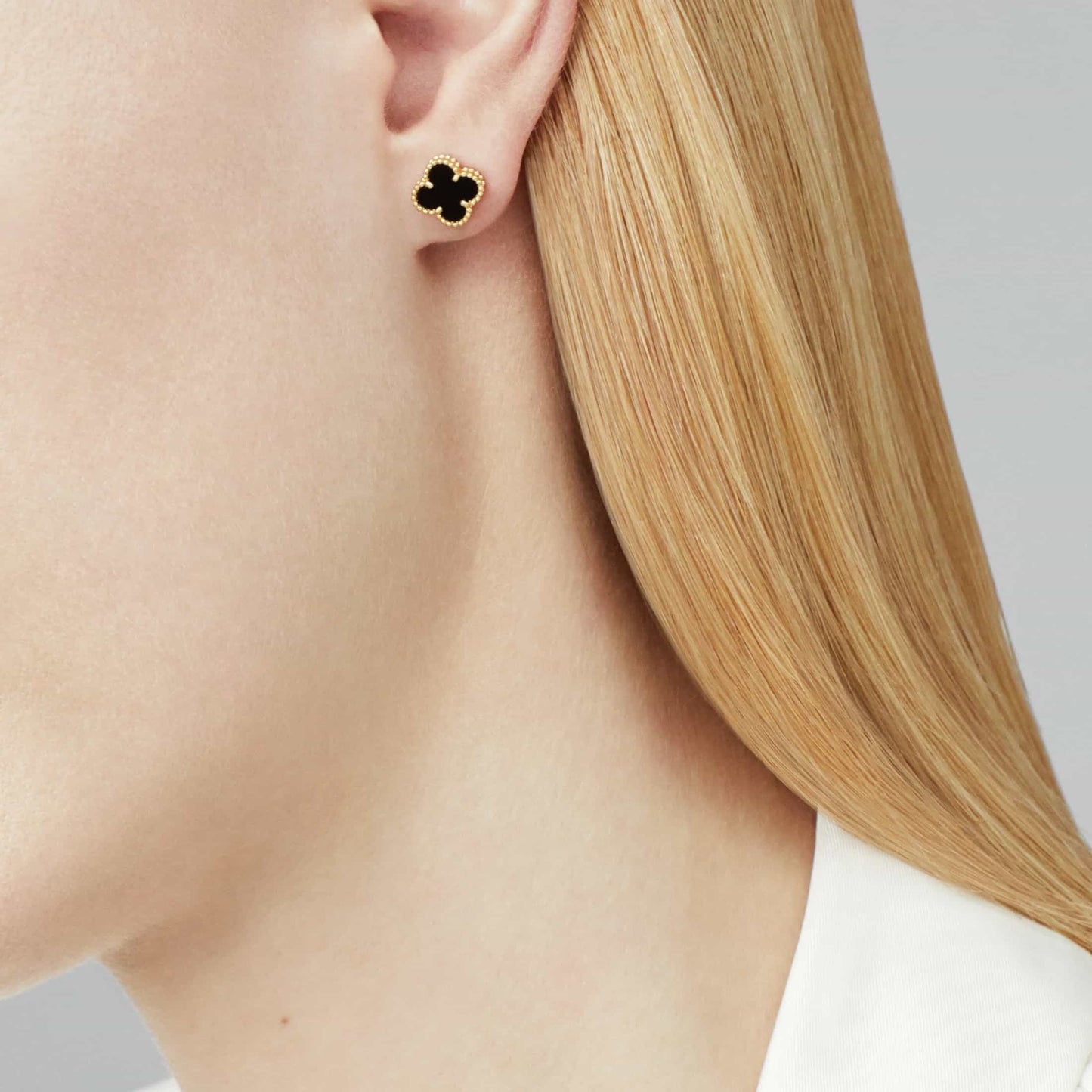 Clover Leaf Ear Studs – 925 Silver, 18k Yellow Gold Plated