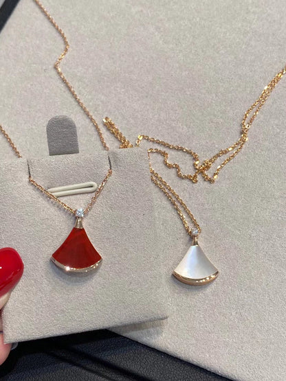 Divas’ Dream Necklace, 925 Silver, 18K Rose Gold Plated, Red Agate