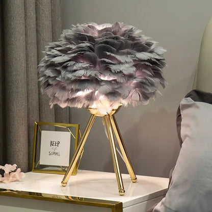 Belevue Goose Feather Lamp