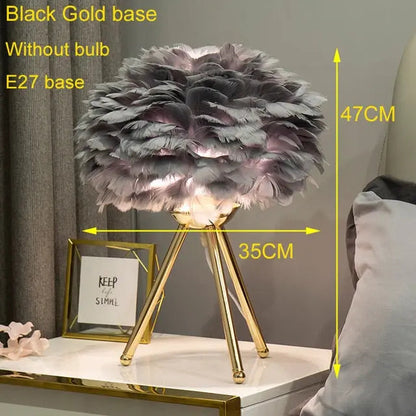 Belevue Goose Feather Lamp