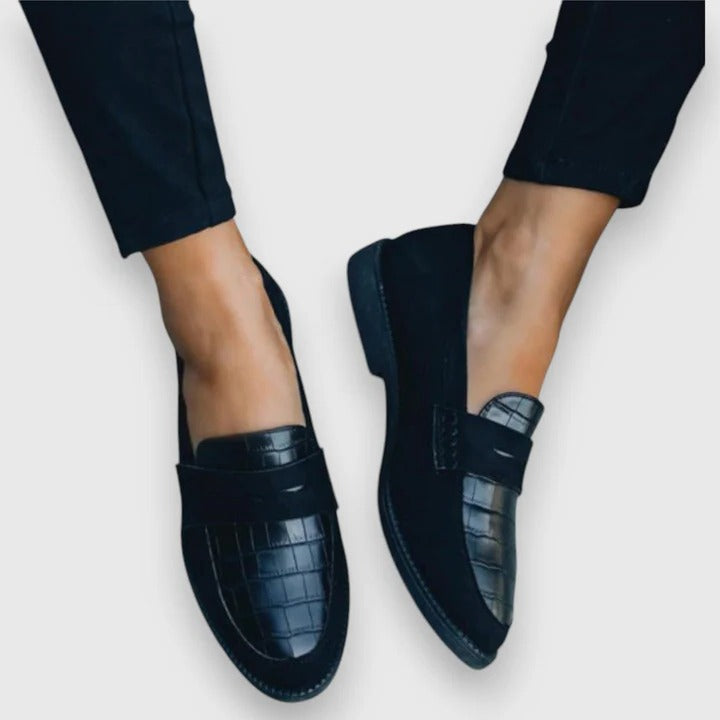 Elegant loafers