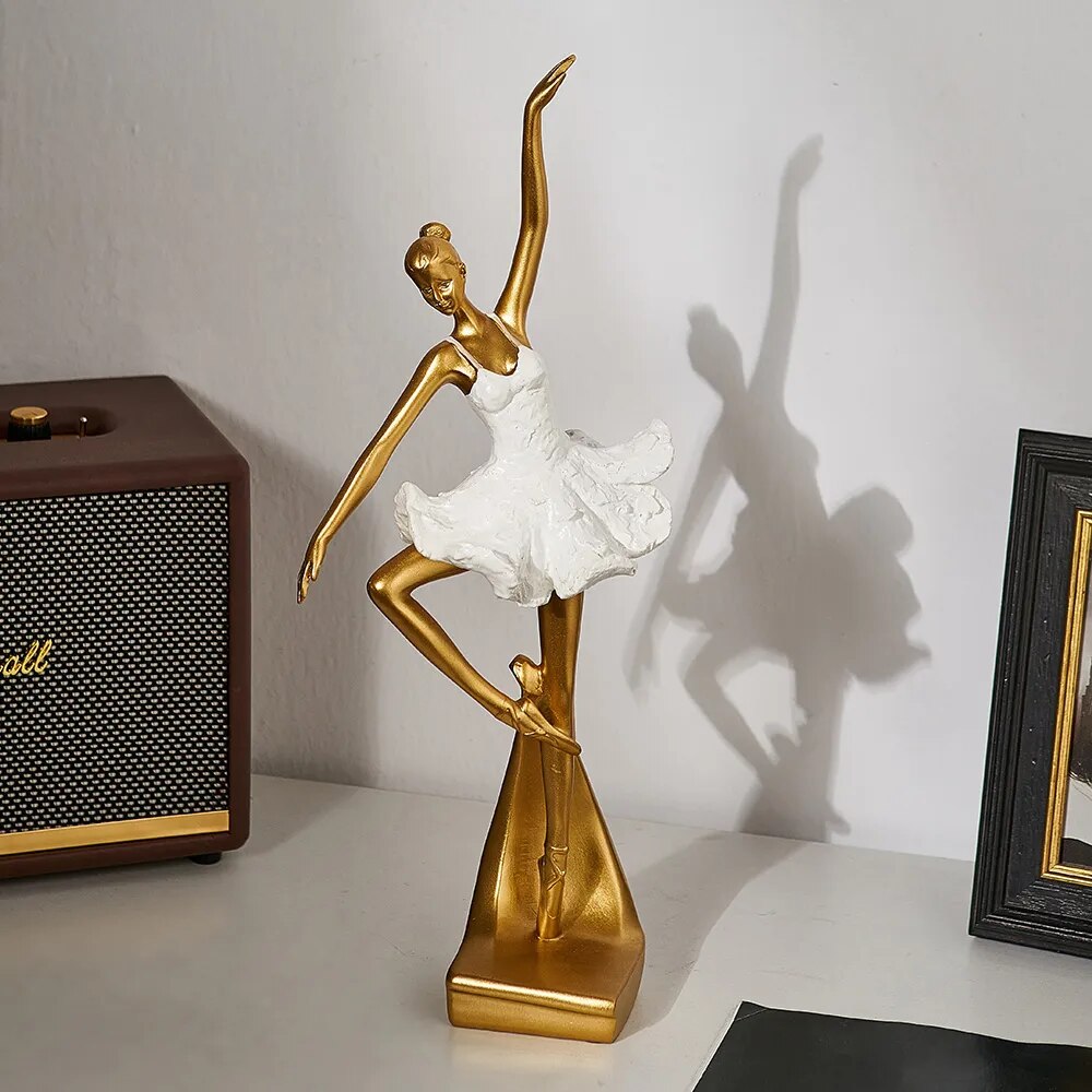 Ballet Dancer Statue