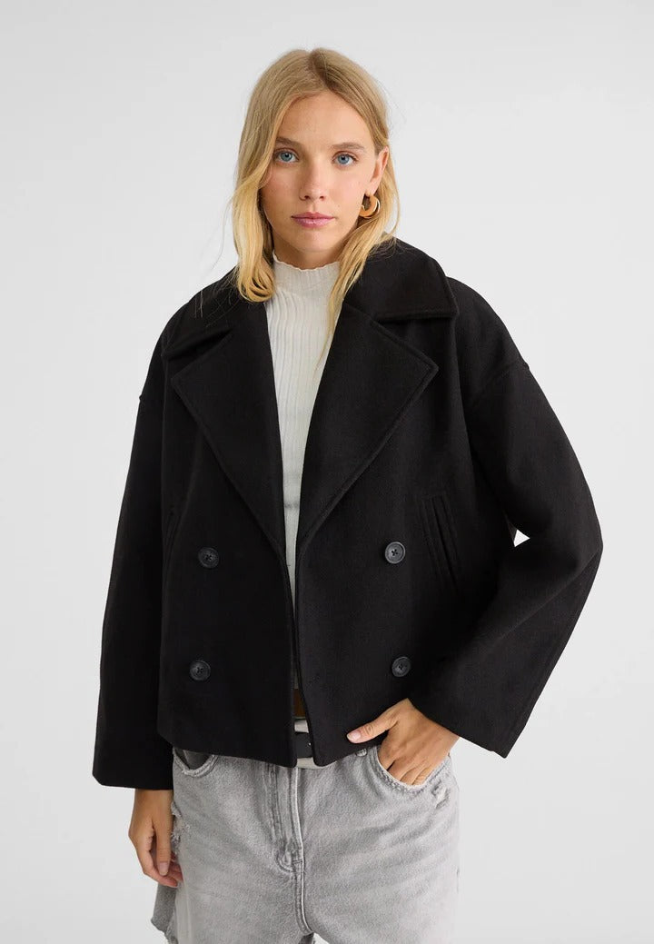 Short jacket double-breasted style