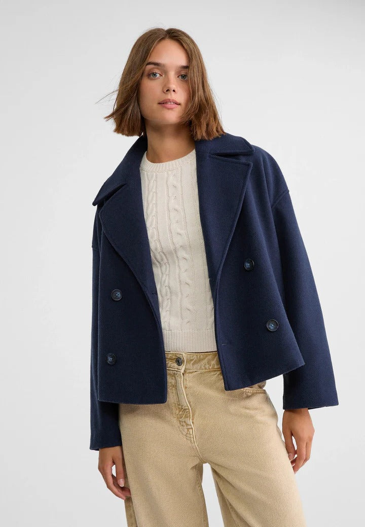 Short jacket double-breasted style