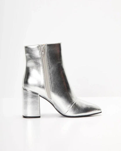 Women's boots for style