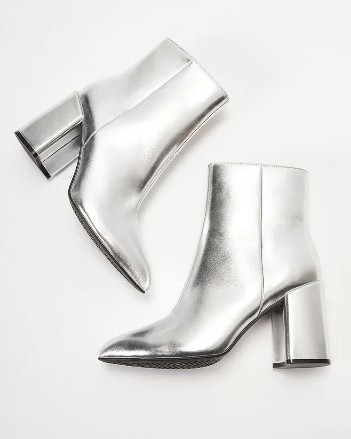 Women's boots for style