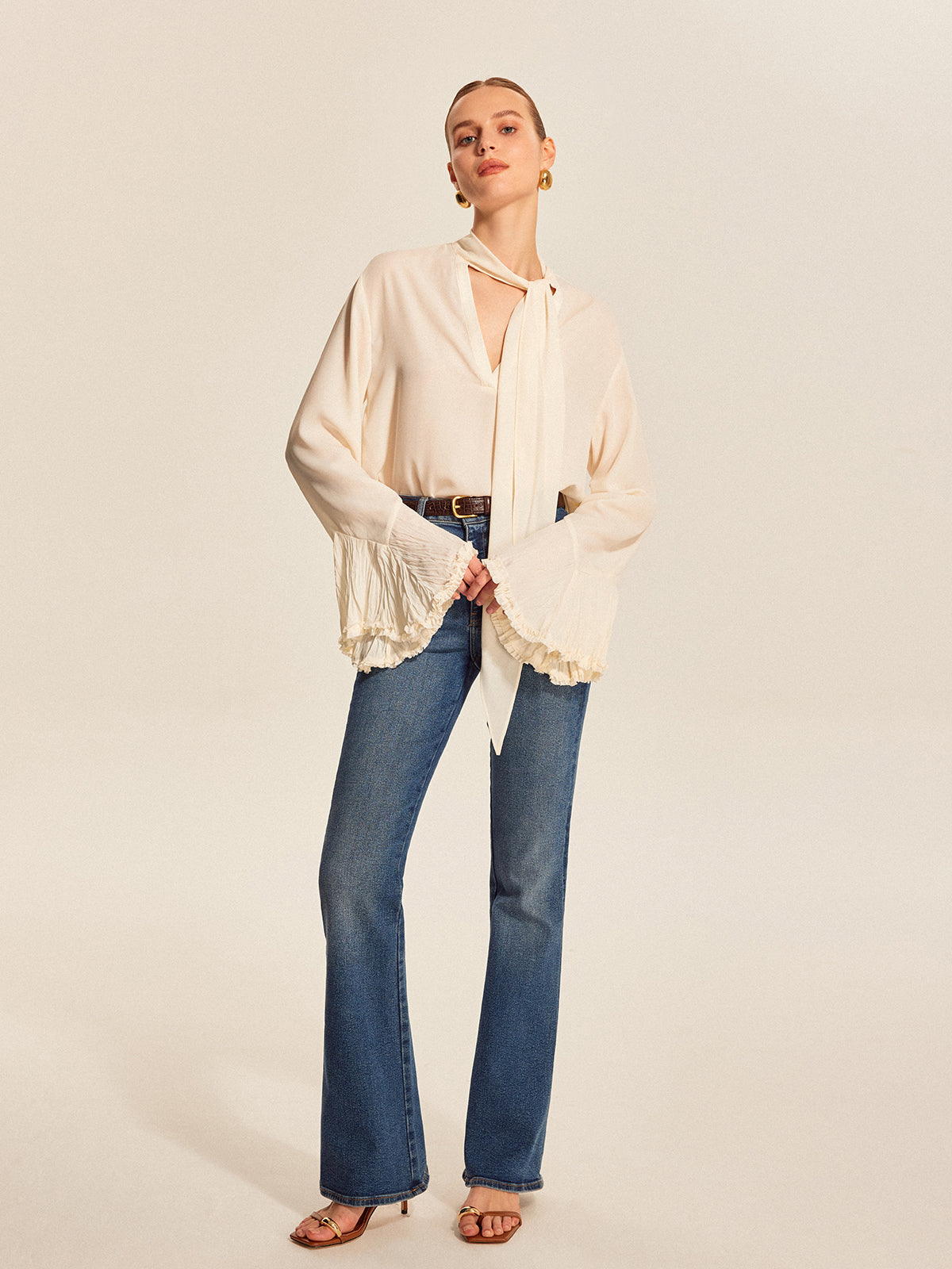 Bow Tie Pleated Cuff Chiffon Blouse