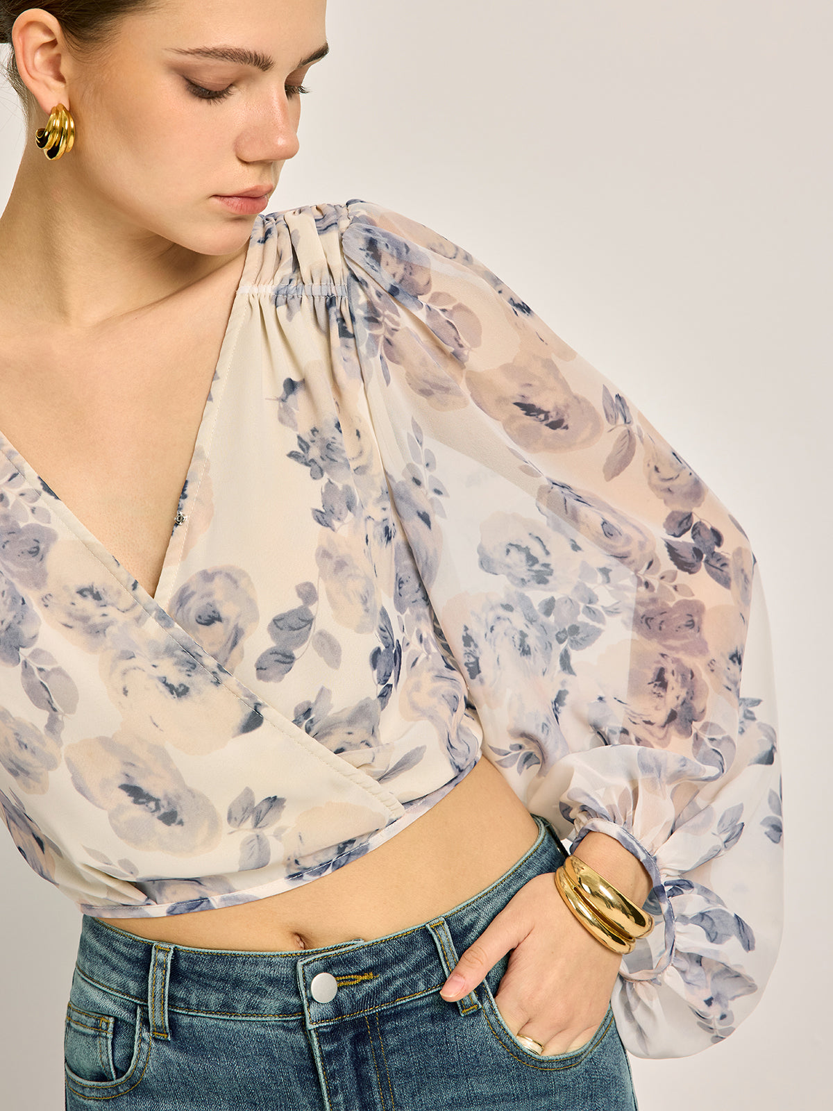 Chiffon Floral V-Neck Balloon Sleeve Blouse