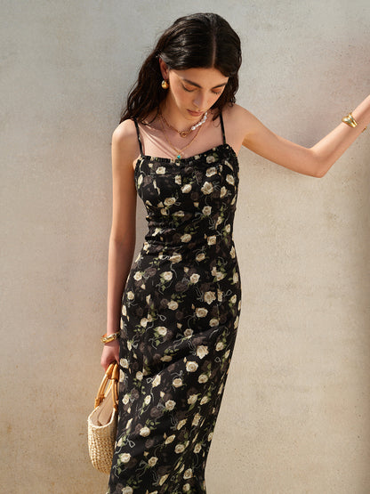 Vestido con dobladillo de volantes floral