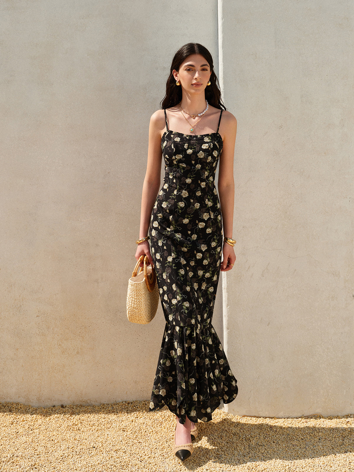 Vestido con dobladillo de volantes floral