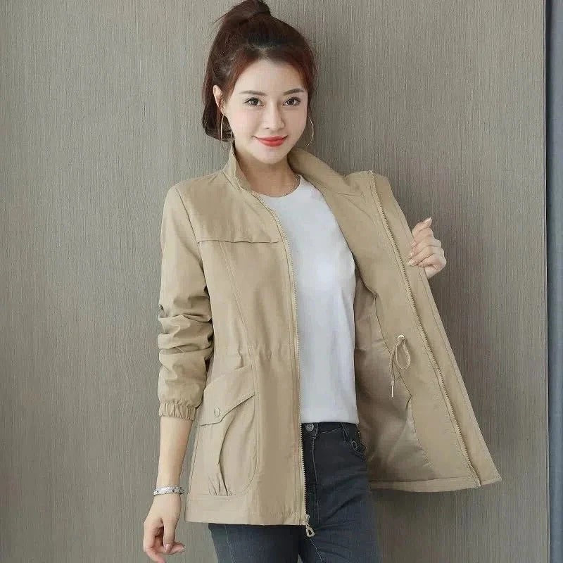 Lightweight Trench coat