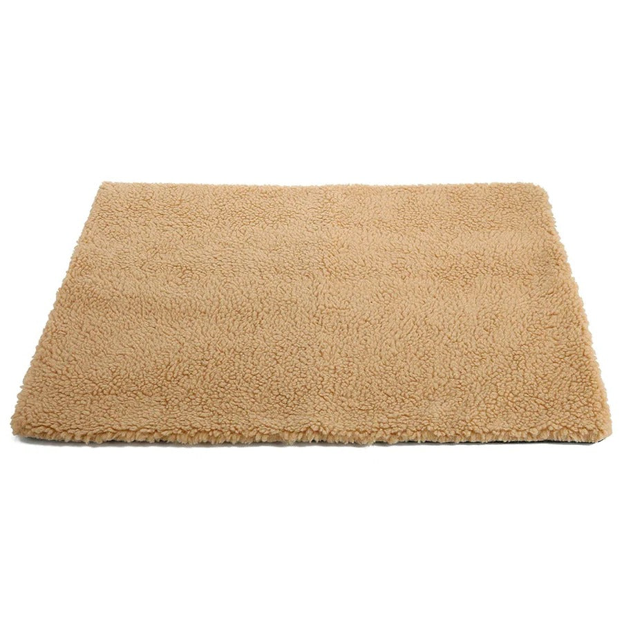 Non-Electric Heating Pad for Cats & Dogs – Washable Self-Warming Pet Mat