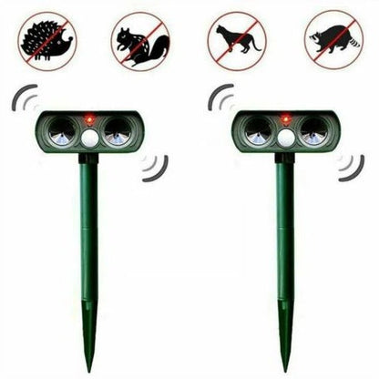 Infrared Motion Activated Solar Animal Repeller / Deterrent for Garden Protection