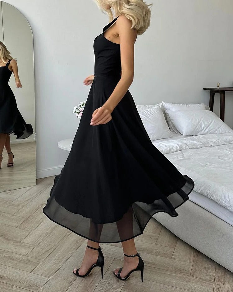 Elegant Dress – Versatile Style for Social Occasions