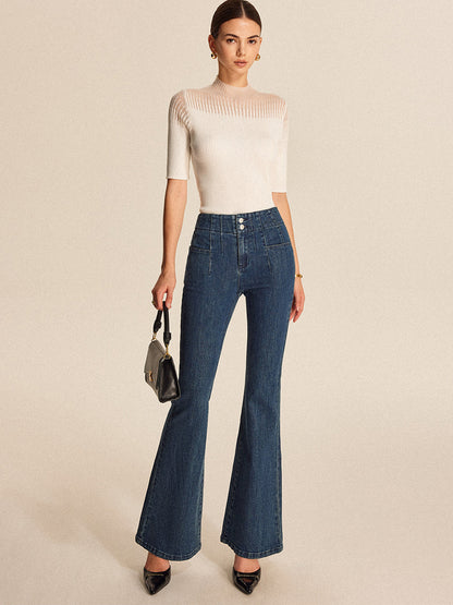 Mid-Waisted Buttoned Flared Jeans