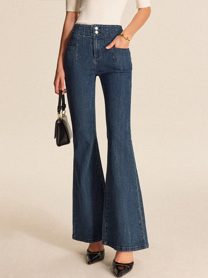 Mid-Waisted Buttoned Flared Jeans