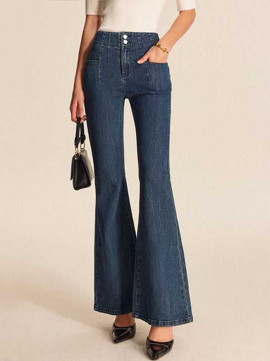 Mid-Waisted Buttoned Flared Jeans