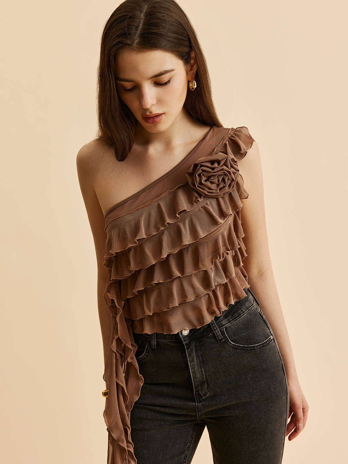 One-Shoulder Ruffled Rosette Detail Top